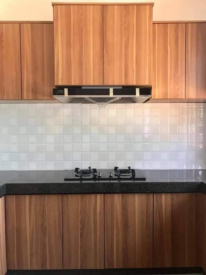 קמפונג קואלה בסוט Casa Tiga Homestay Besut מראה חיצוני תמונה