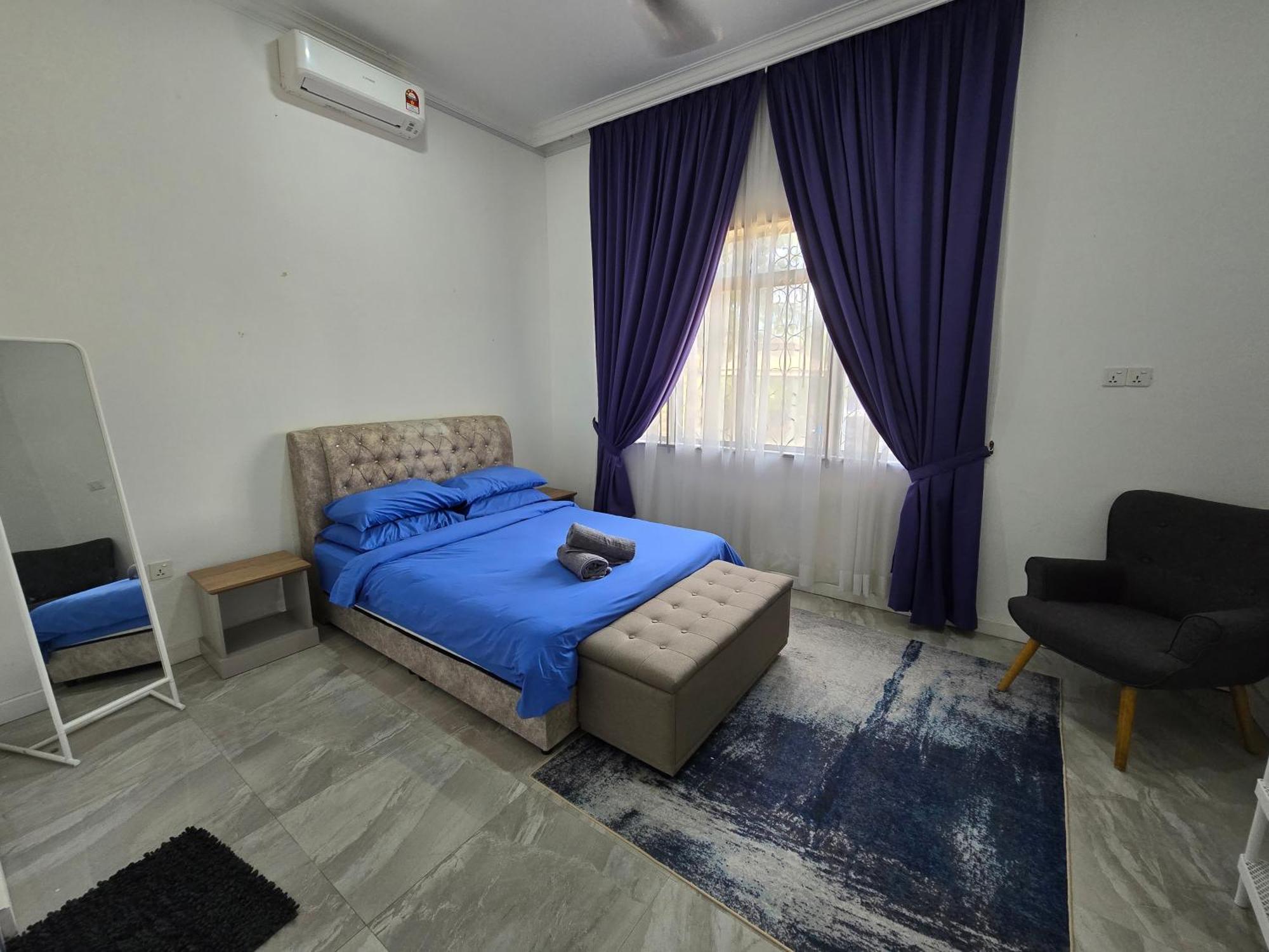 קמפונג קואלה בסוט Casa Tiga Homestay Besut מראה חיצוני תמונה